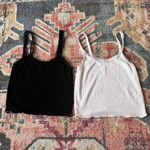 Pretties Venice Tank Top Bundle (size small)